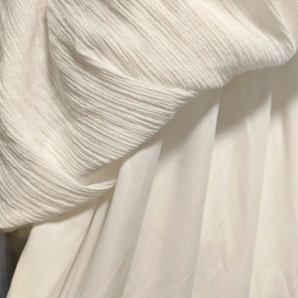 White Lace Dress - Picture 3 of 9